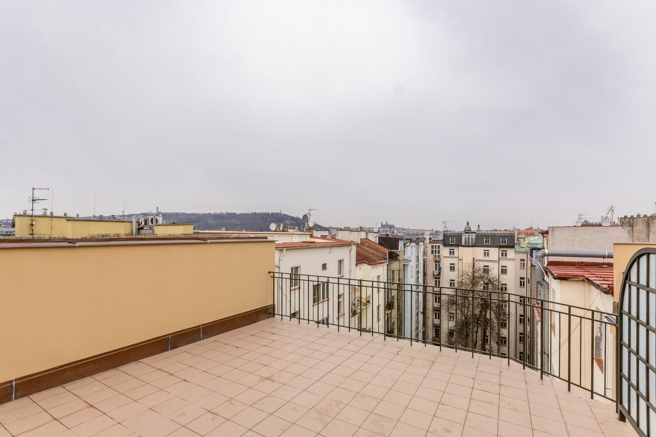 Riverside Spirit Praga Exterior foto