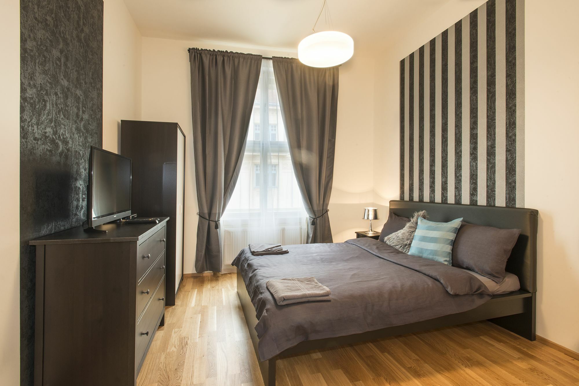 Riverside Spirit Praga Exterior foto